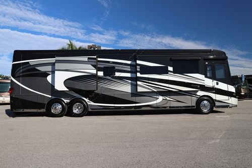 2024 Newmar Essex 4595 Class A