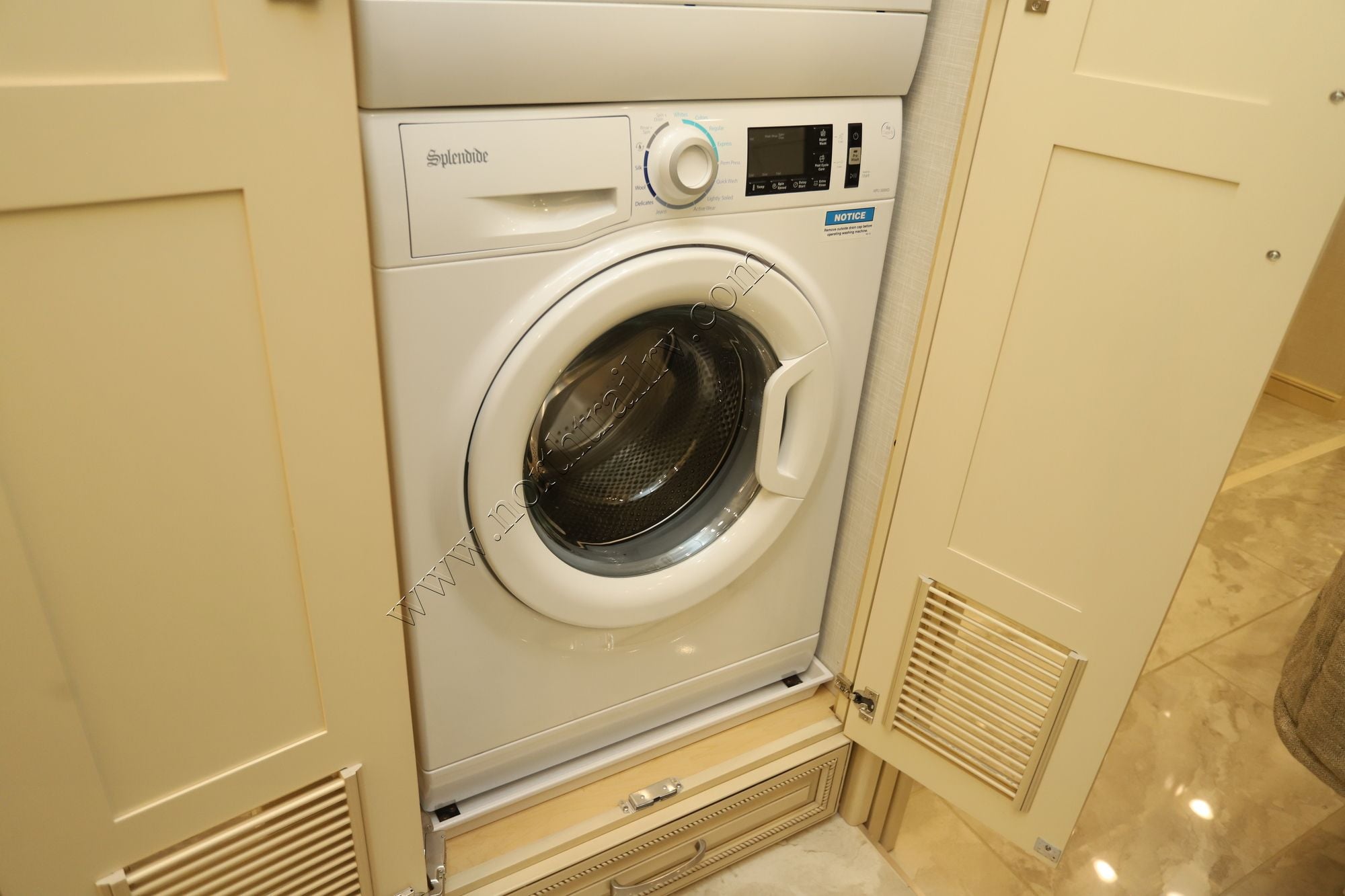 Used 2024 Newmar Essex 4595 Class A  For Sale