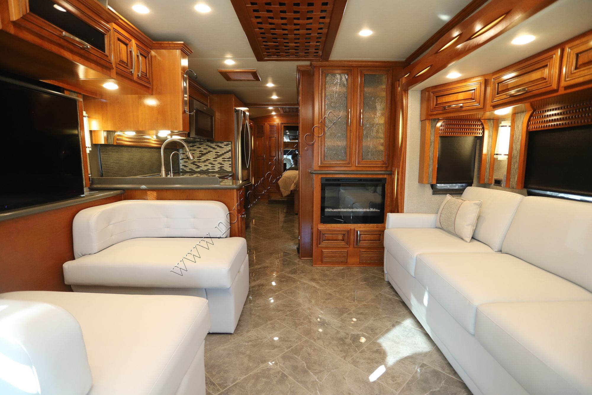 Used 2019 Newmar New Aire 3343 Class A  For Sale
