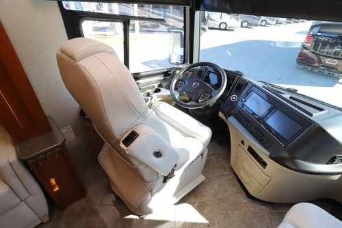 2019 Newmar New Aire 3343 Class A