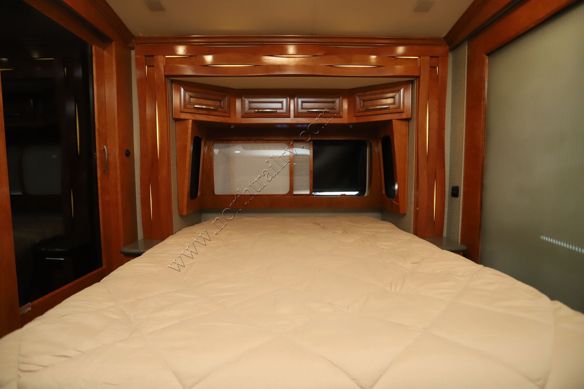 Used 2019 Newmar New Aire 3343 Class A  For Sale