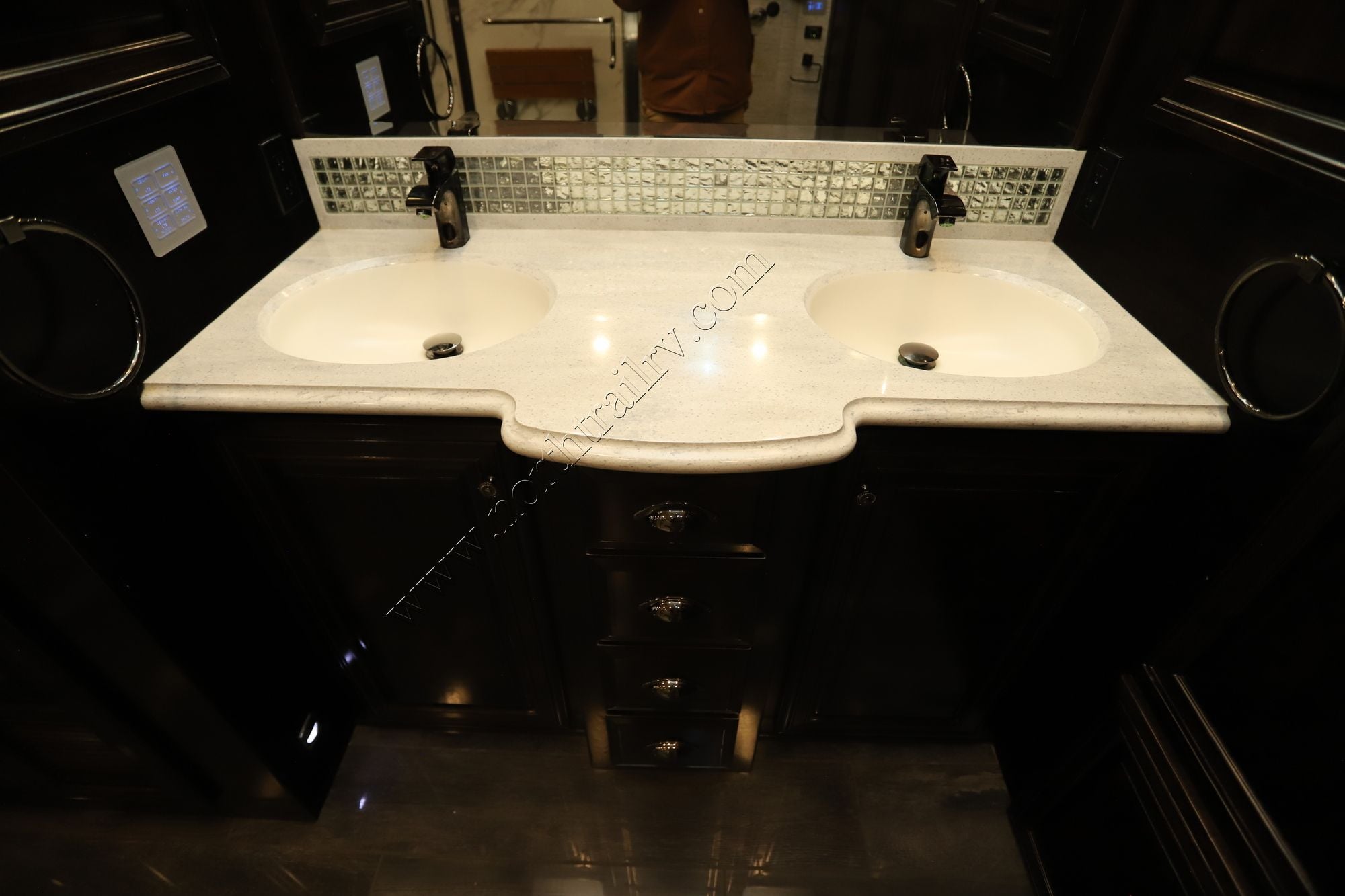 Used 2018 Newmar Dutch Star 4369 Class A  For Sale