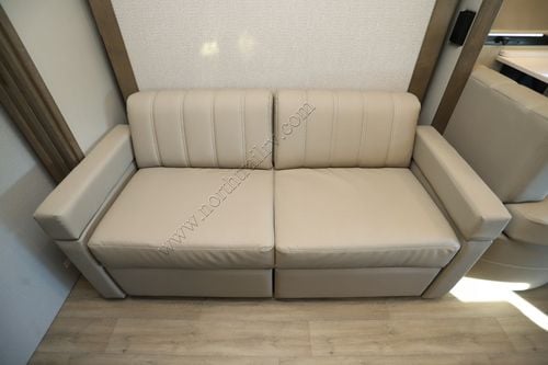 2025 Renegade Rv Vienna 25RML