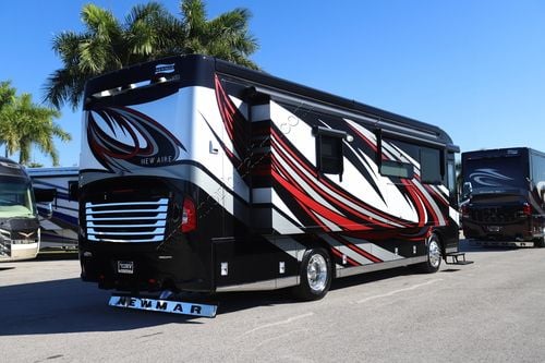 2019 Newmar New Aire 3343 Class A