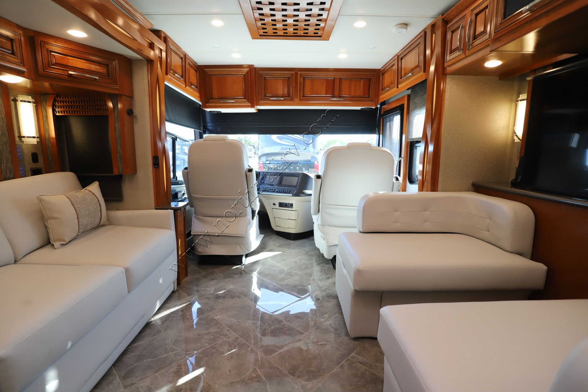 Used 2019 Newmar New Aire 3343 Class A  For Sale