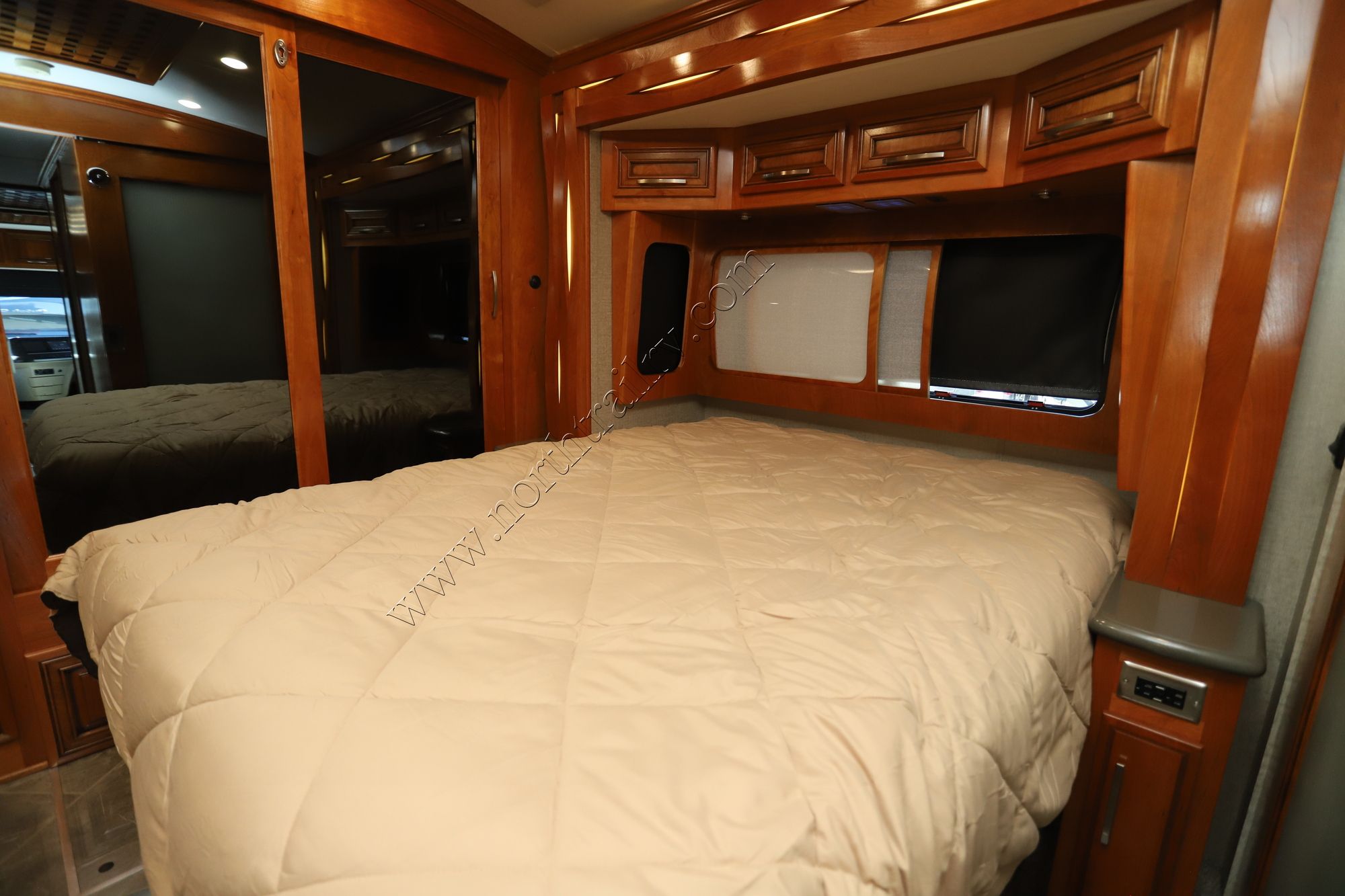 Used 2019 Newmar New Aire 3343 Class A  For Sale