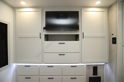 2026 Dynamax Europa 34SSFR