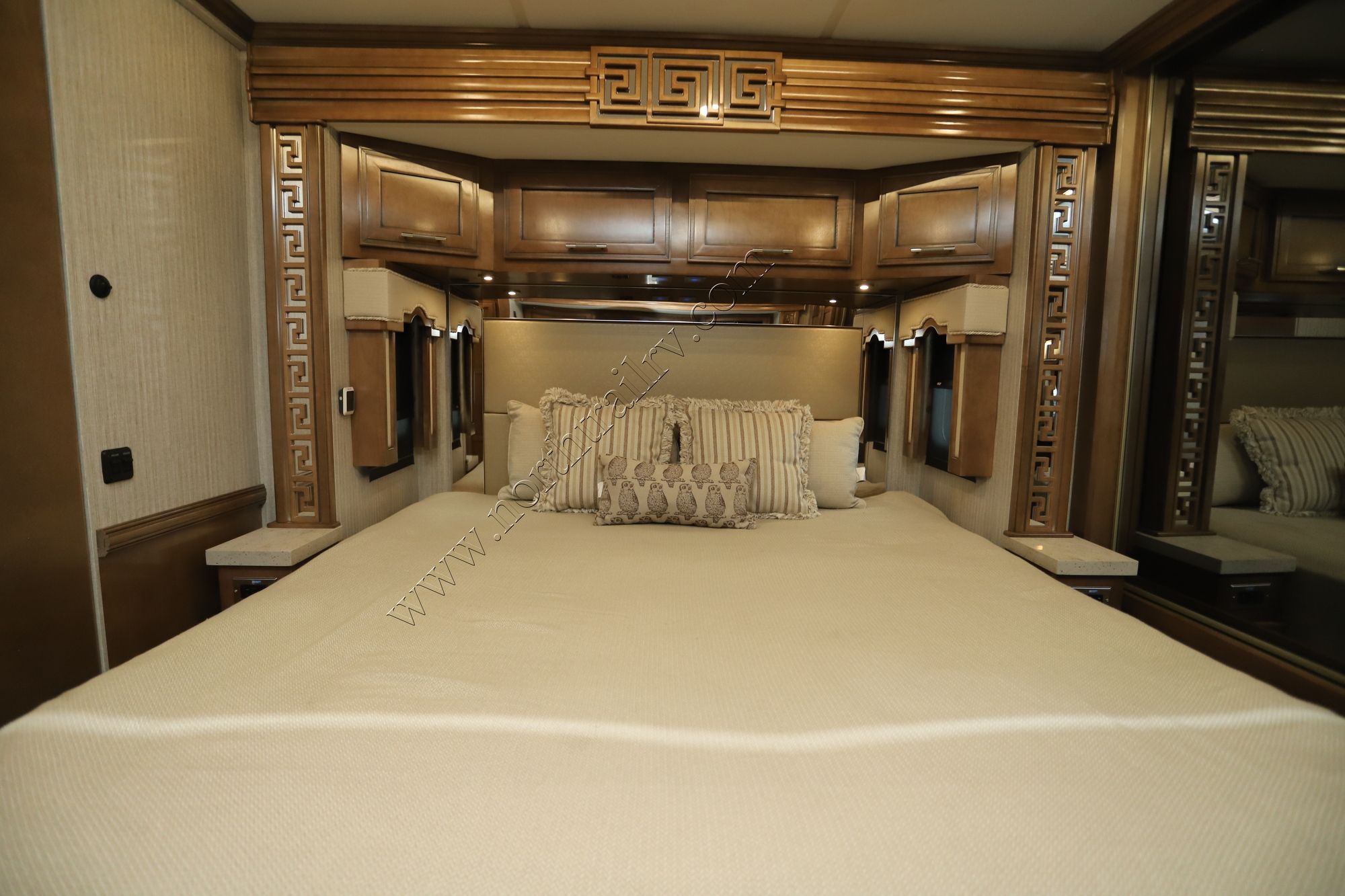 Used 2023 Newmar Ventana 3407 Class A  For Sale