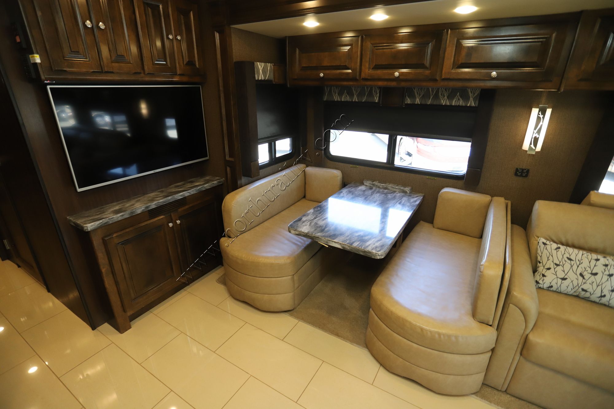 Used 2016 Tiffin Motor Homes Allegro Red 38QBA Class A  For Sale