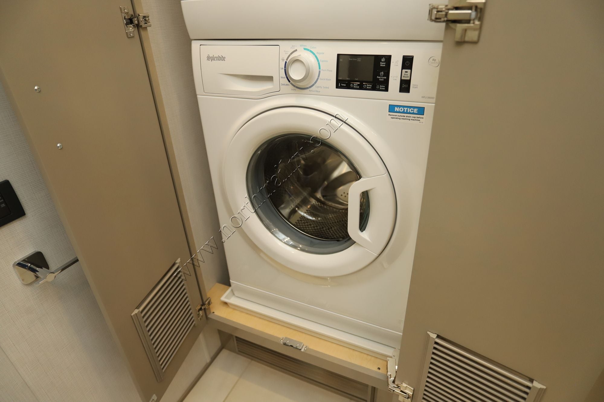 Used 2025 Newmar Mountain Aire 4118 Class A  For Sale