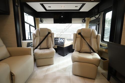 2026 Tiffin Motor Homes Phaeton 35CH