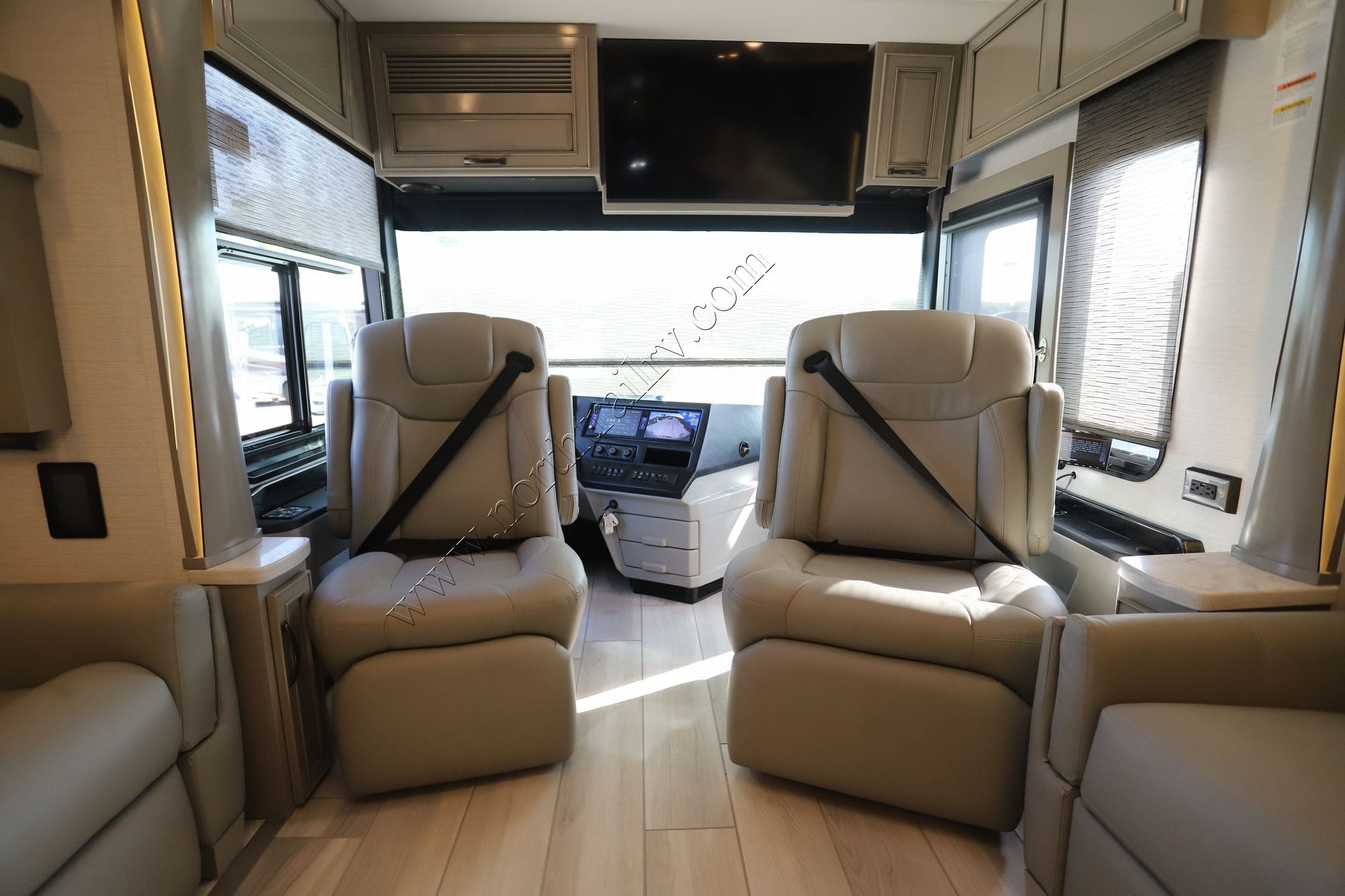 New 2026 Newmar Dutch Star 4325 Class A  For Sale