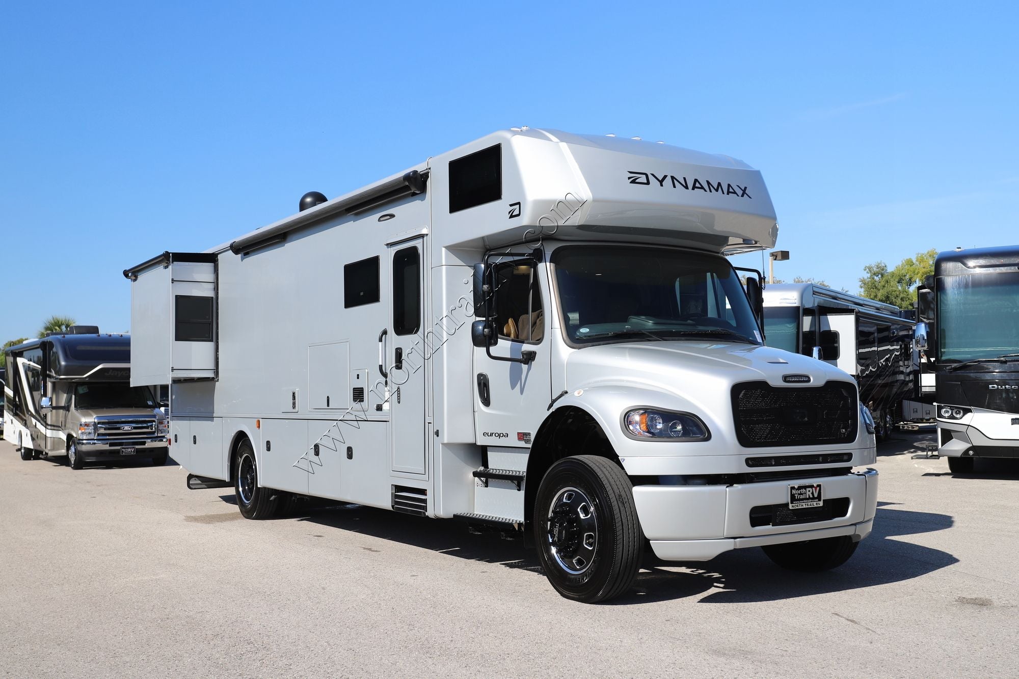 New 2026 Dynamax Europa 34SSFR Super C  For Sale