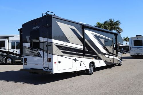 2026 Jayco Greyhawk 29MV