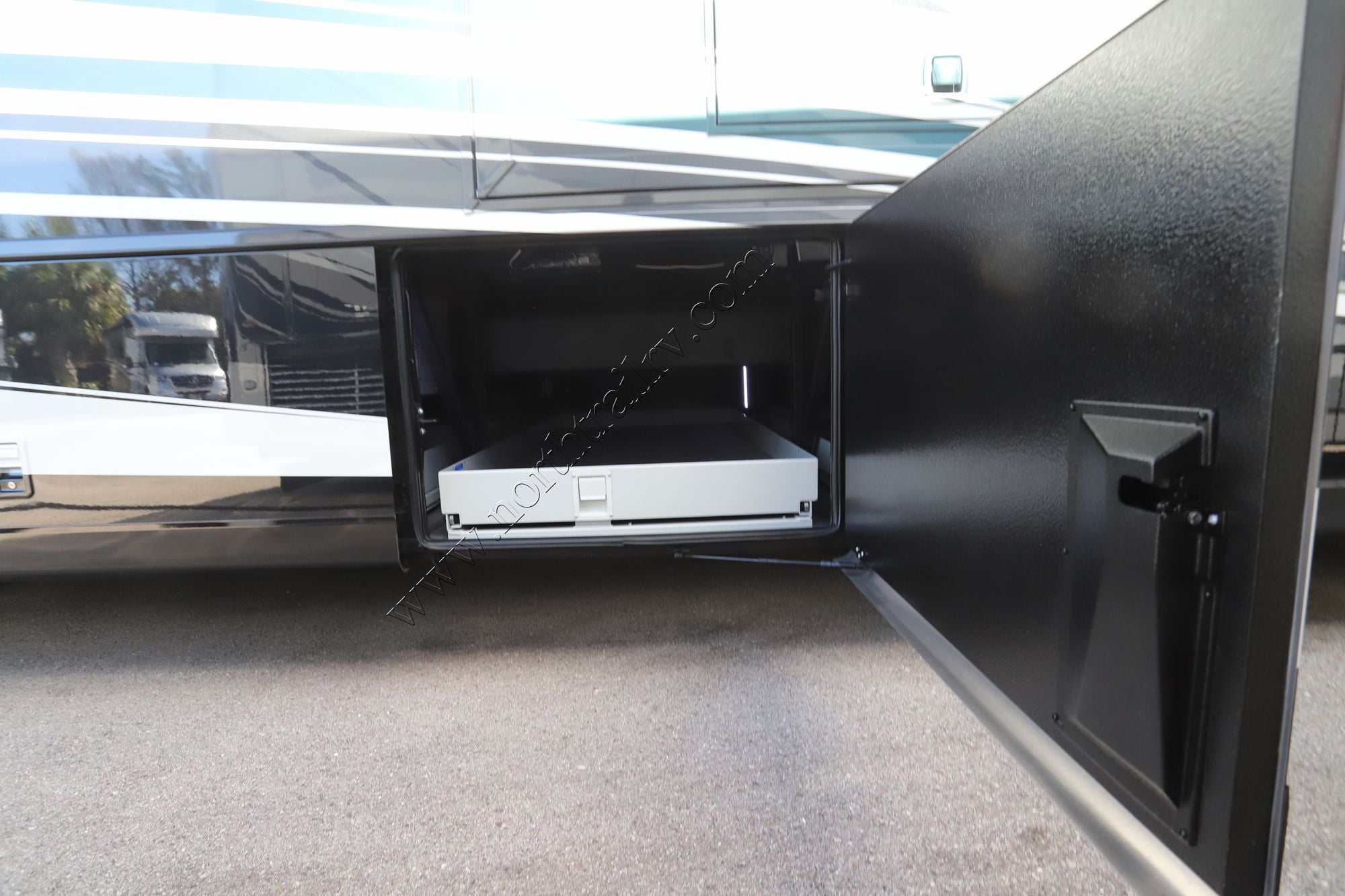 New 2026 Newmar Dutch Star 4325 Class A  For Sale