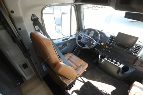 2026 Dynamax Europa 34SSFR