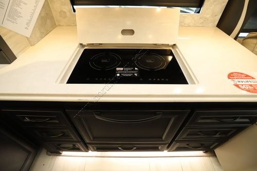 2026 Tiffin Motor Homes Phaeton 35CH