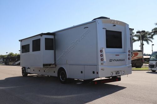 2026 Dynamax Europa 34SSFR