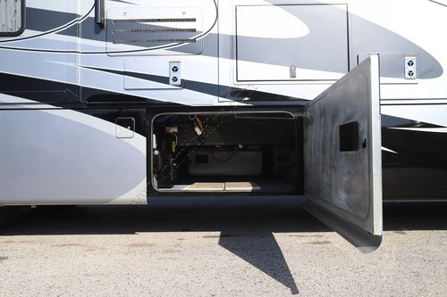 2016 Tiffin Motor Homes Allegro Red 38QBA Class A