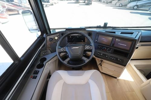 2023 Newmar Dutch Star 3736 Class A