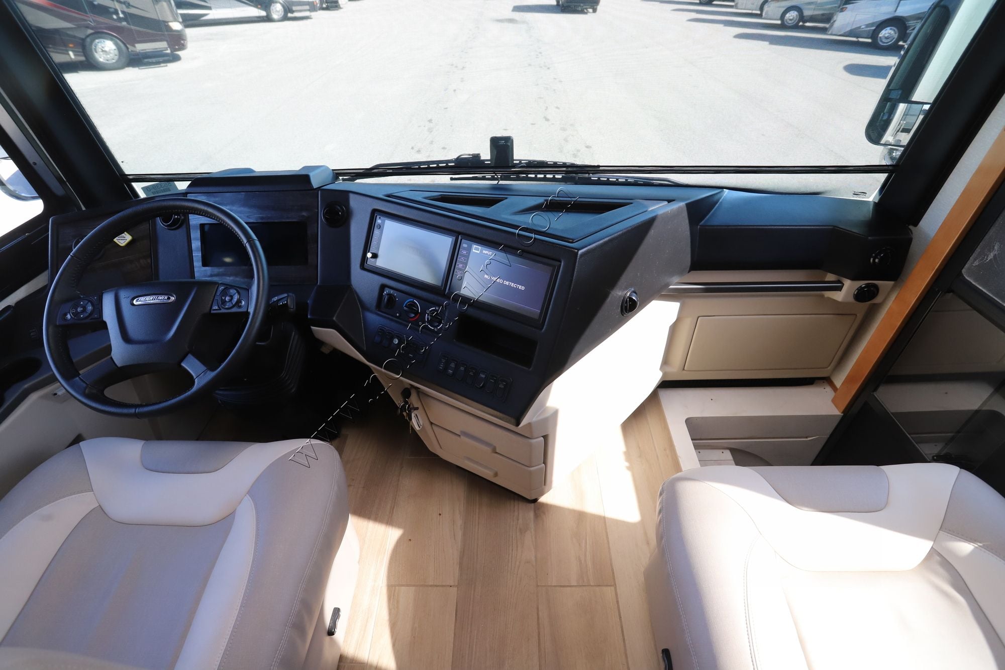 Used 2023 Newmar Dutch Star 3736 Class A  For Sale