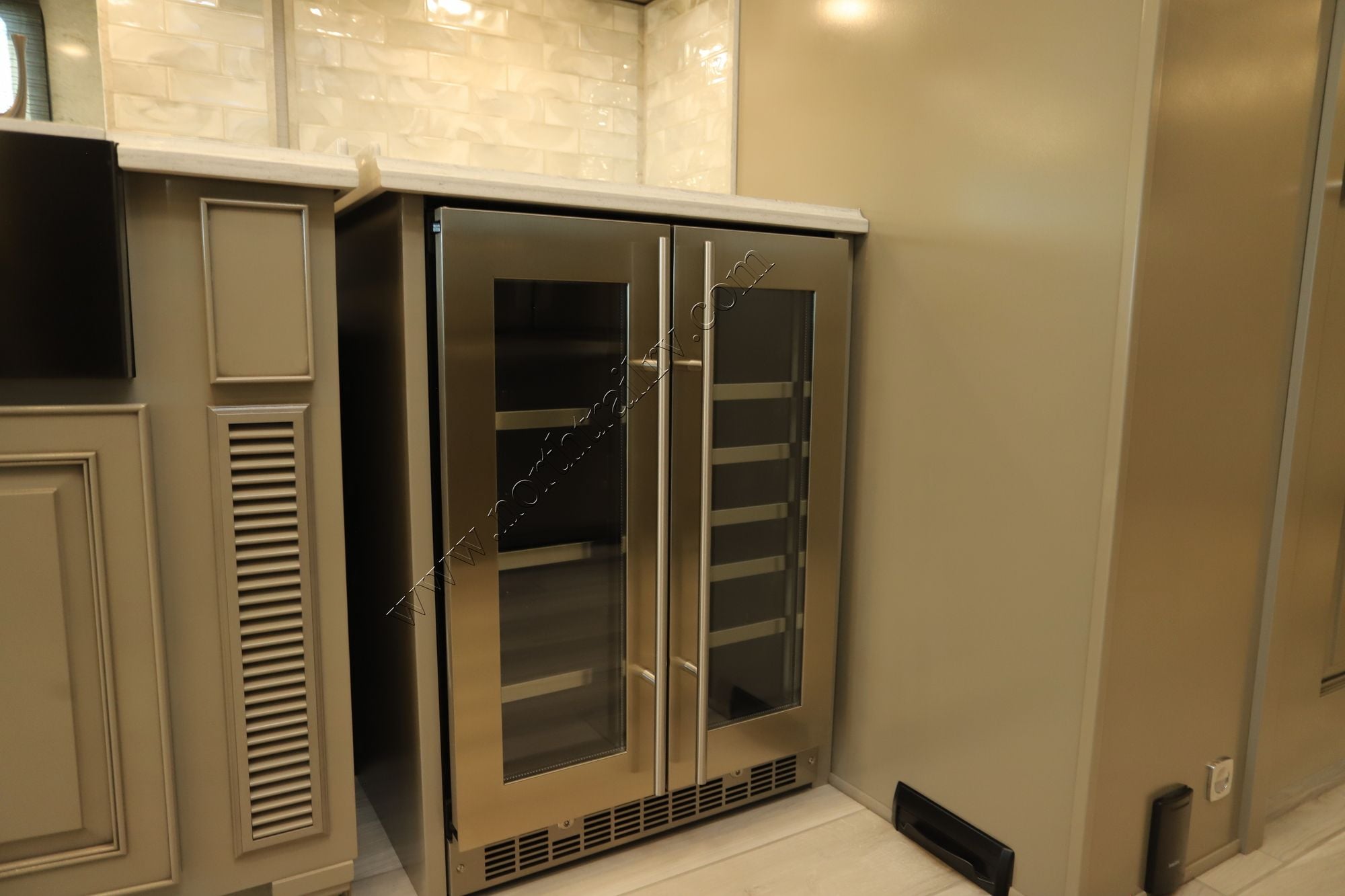 New 2026 Newmar Dutch Star 4325 Class A  For Sale