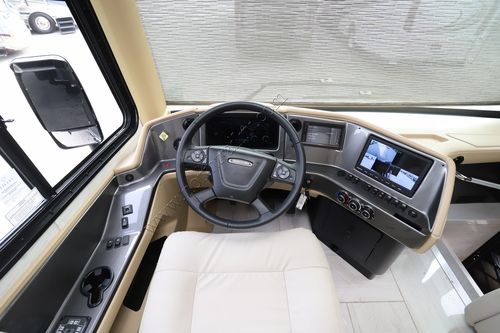 2026 Tiffin Motor Homes Phaeton 35CH