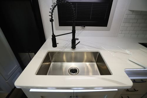 2026 Dynamax Europa 34SSFR