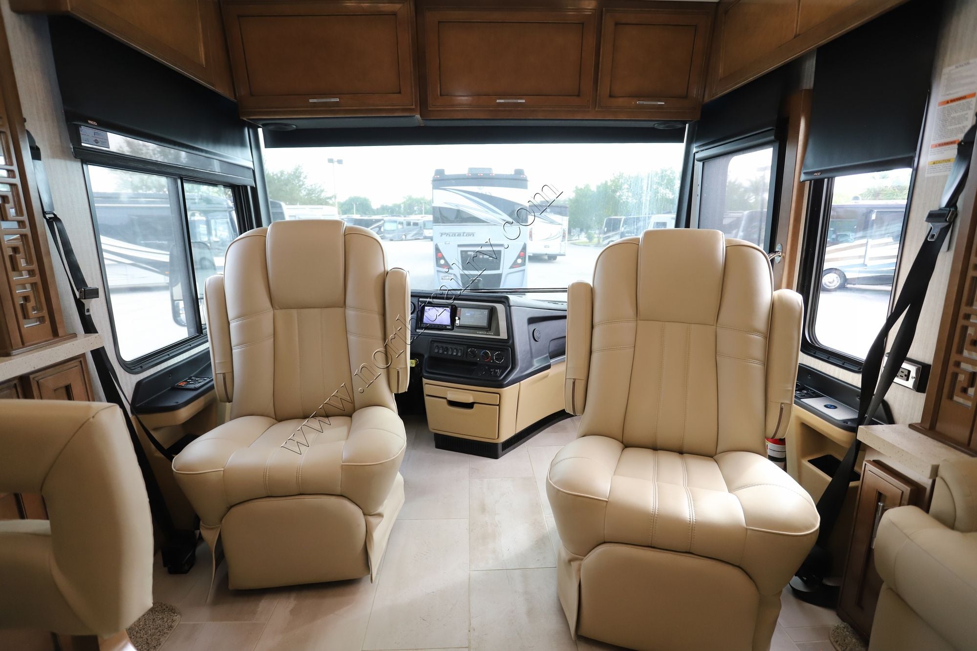 Used 2023 Newmar Ventana 3407 Class A  For Sale