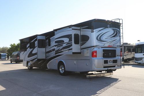 2016 Tiffin Motor Homes Allegro Red 38QBA Class A