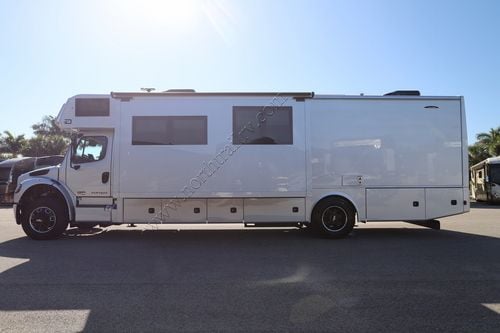 2026 Dynamax Europa 34SSFR