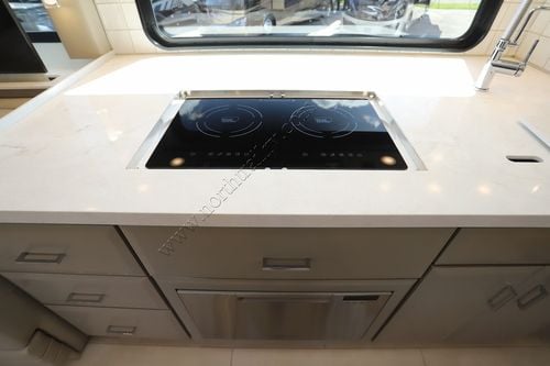 2025 Newmar Mountain Aire 4118