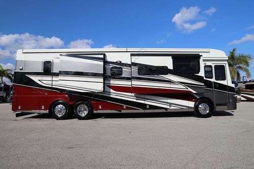 2025 Newmar Mountain Aire 4118