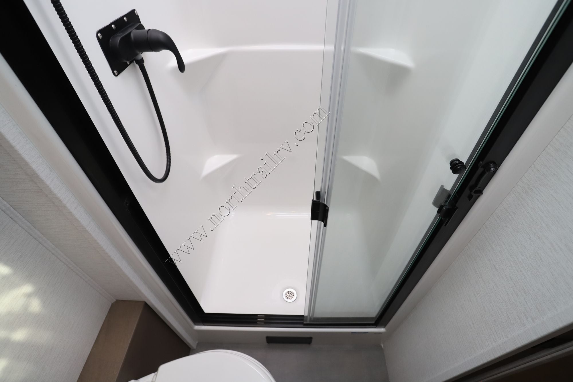 New 2026 Renegade Rv Veracruz 30VRM Super C  For Sale