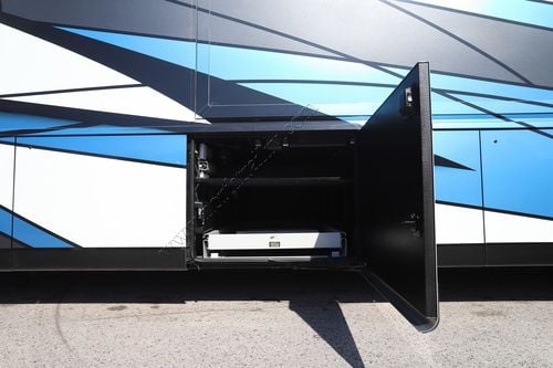 2026 Newmar Essex 4569