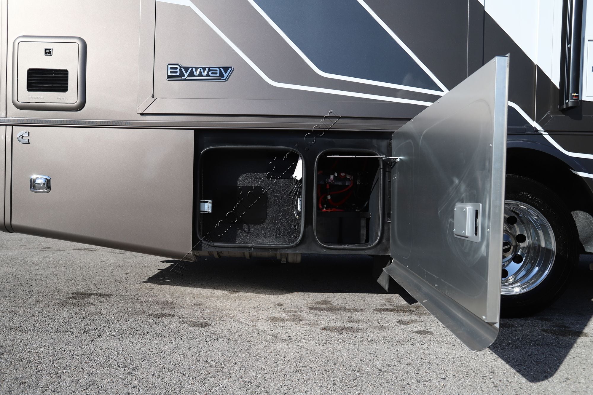 New 2026 Tiffin Motor Homes Byway 33FL Class A  For Sale