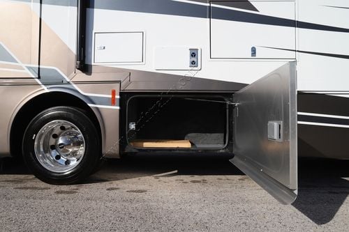 2026 Tiffin Motor Homes Byway 33FL