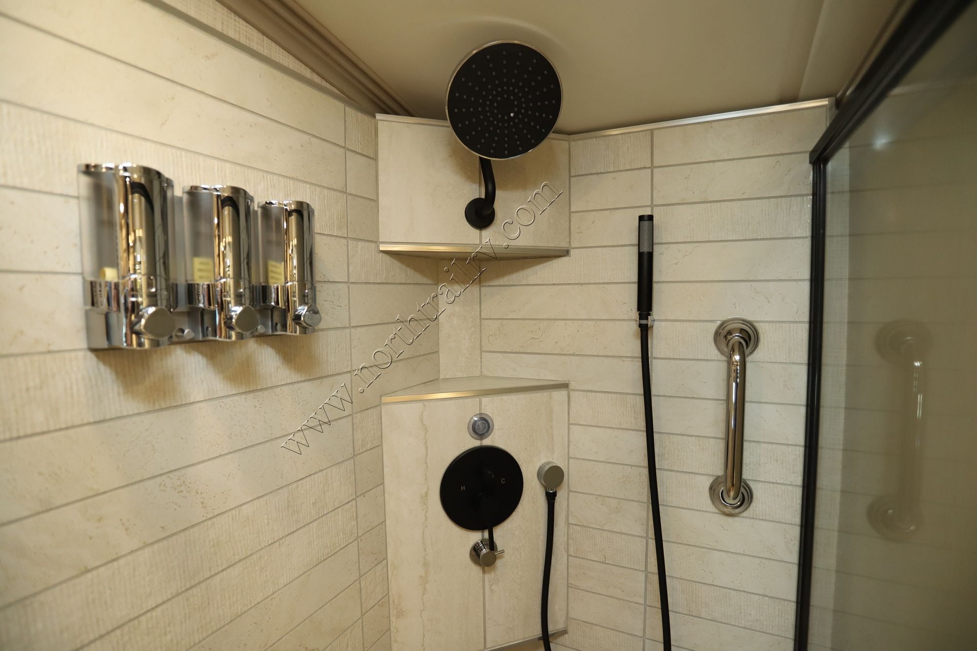 Used 2024 Newmar London Aire 4569 Class A  For Sale