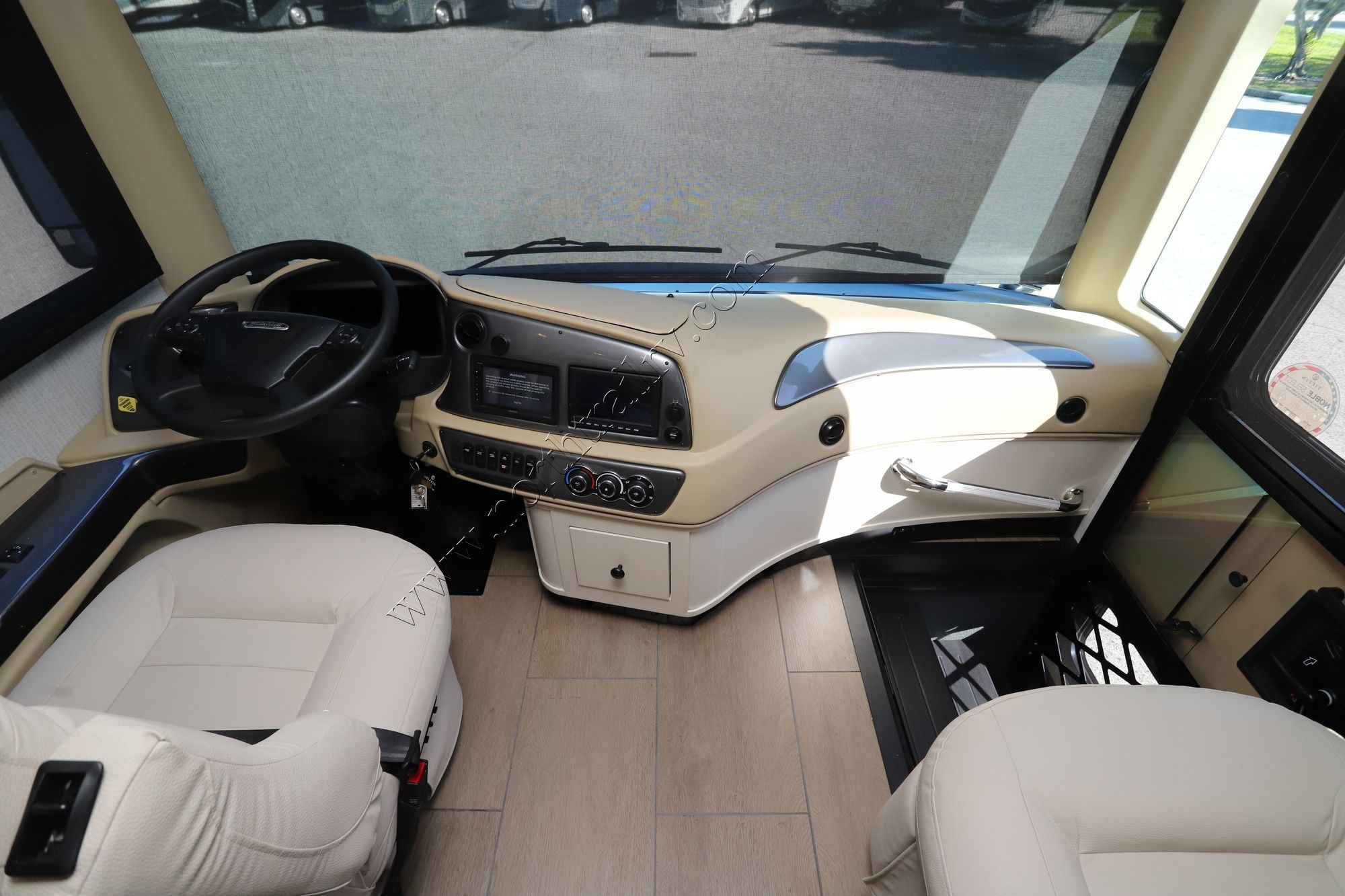 New 2026 Tiffin Motor Homes Byway 33FL Class A  For Sale