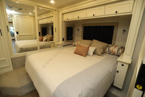 2026 Tiffin Motor Homes Byway 33FL