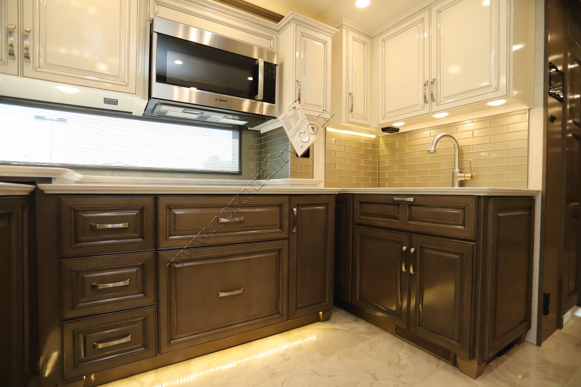 New 2026 Newmar Essex 4569 Class A  For Sale