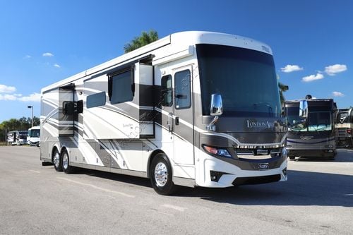 2024 Newmar London Aire 4569