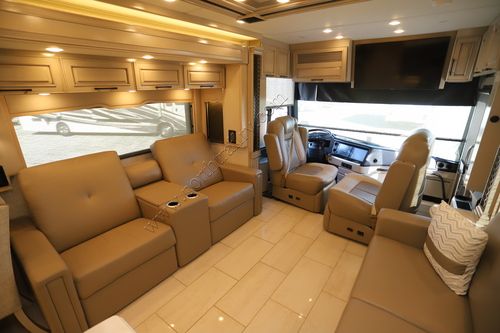 2024 Newmar London Aire 4569