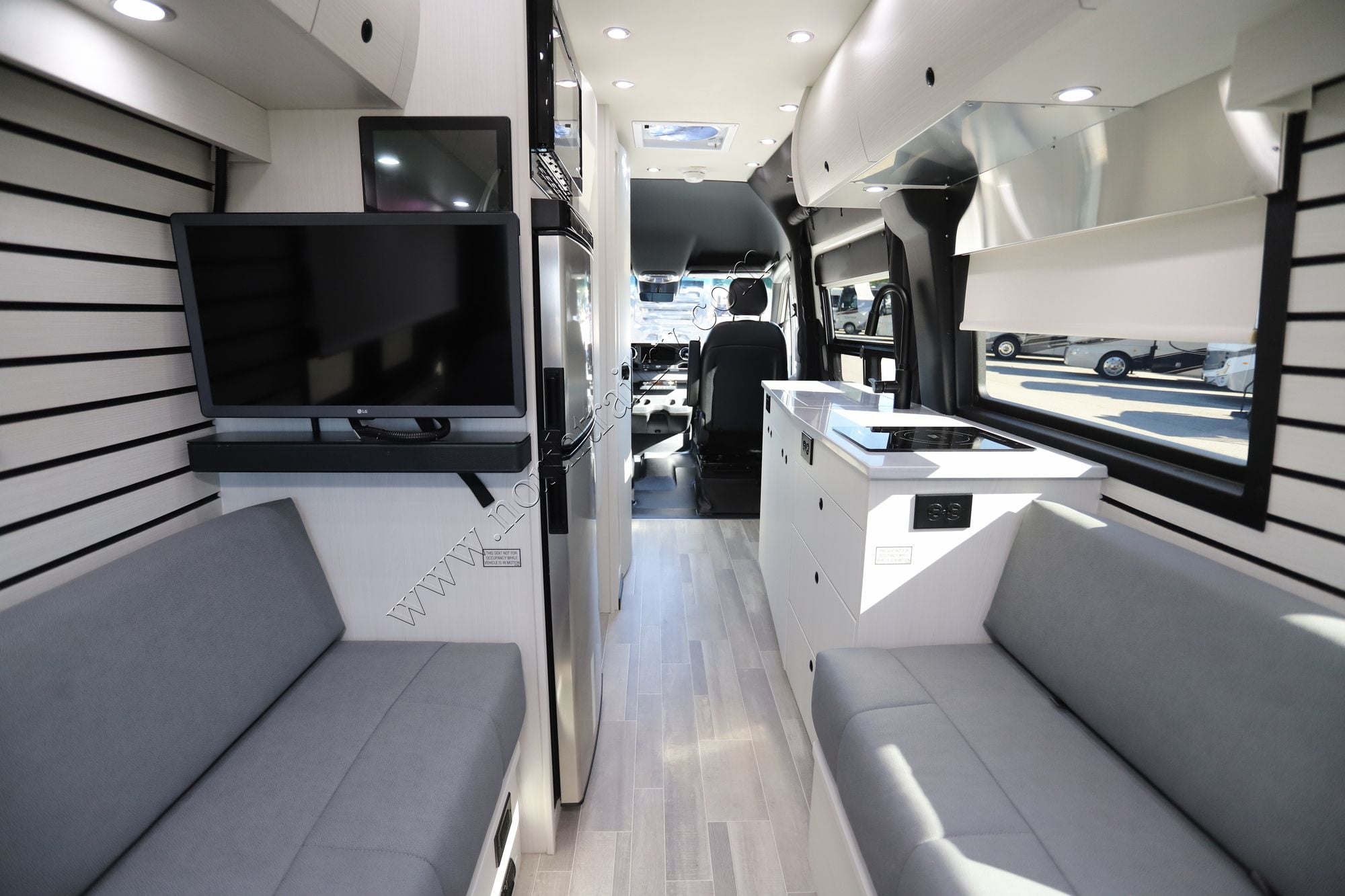 Used 2025 Pleasure-Way Plateau TS Class B  For Sale