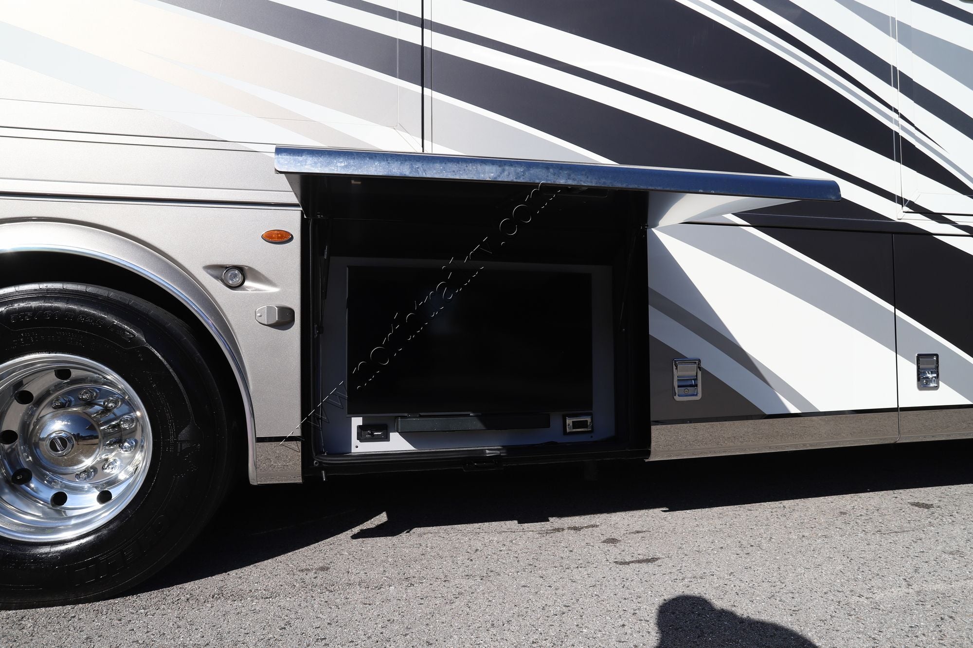 Used 2024 Newmar London Aire 4569 Class A  For Sale