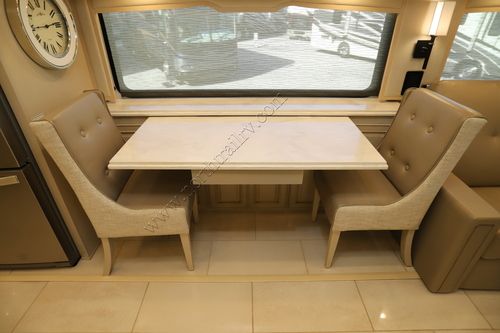 2024 Newmar London Aire 4569