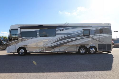 2024 Newmar London Aire 4569