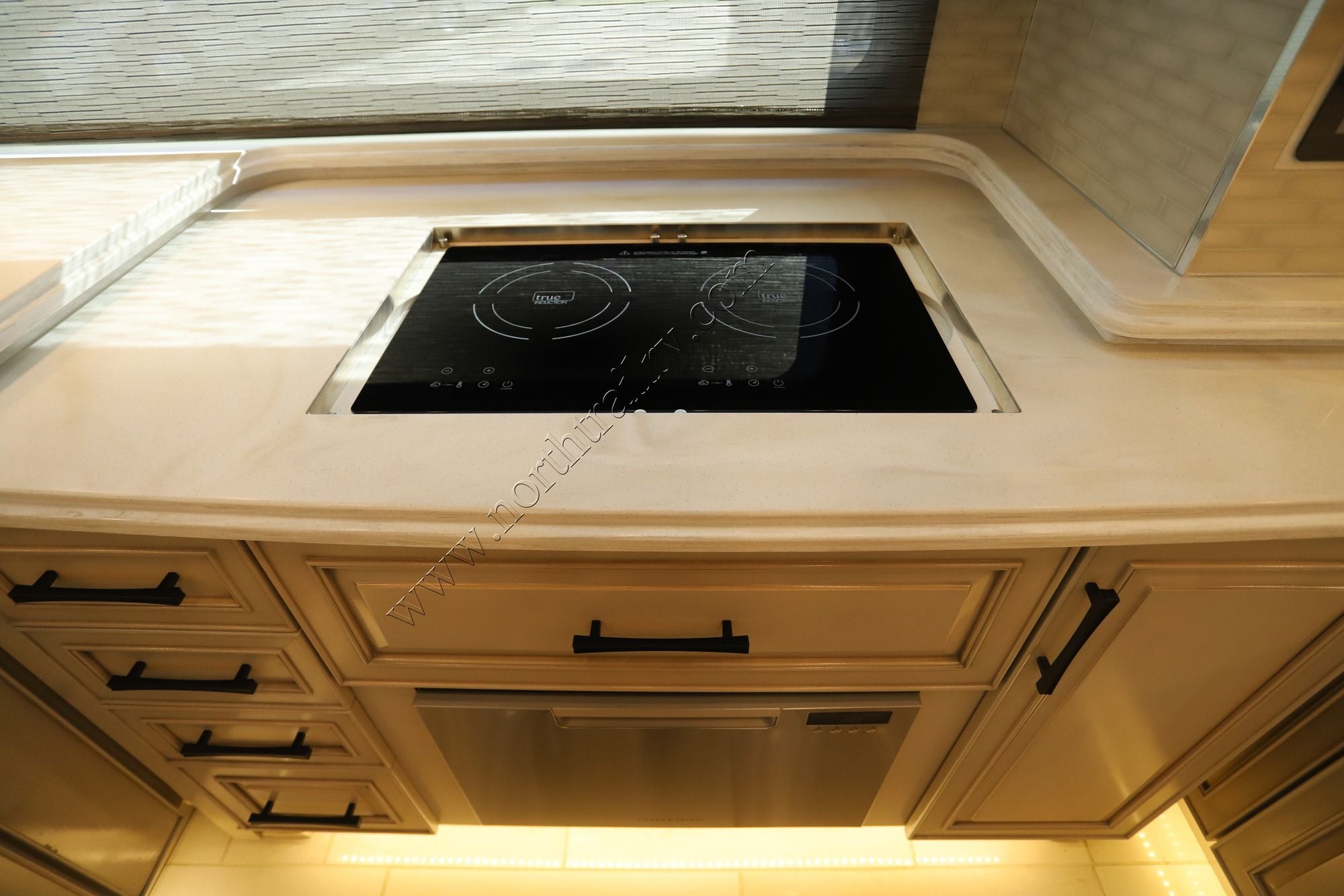 Used 2024 Newmar London Aire 4569 Class A  For Sale