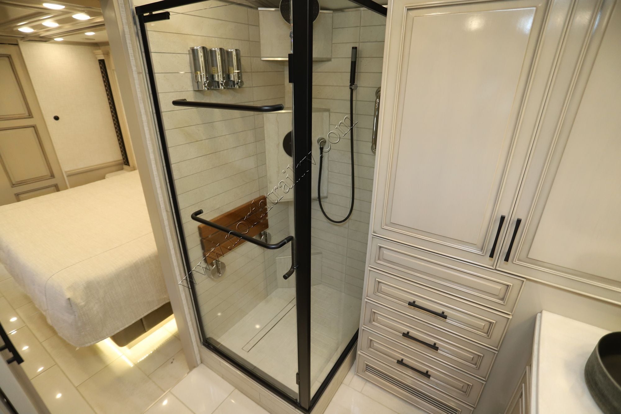 Used 2024 Newmar London Aire 4569 Class A  For Sale