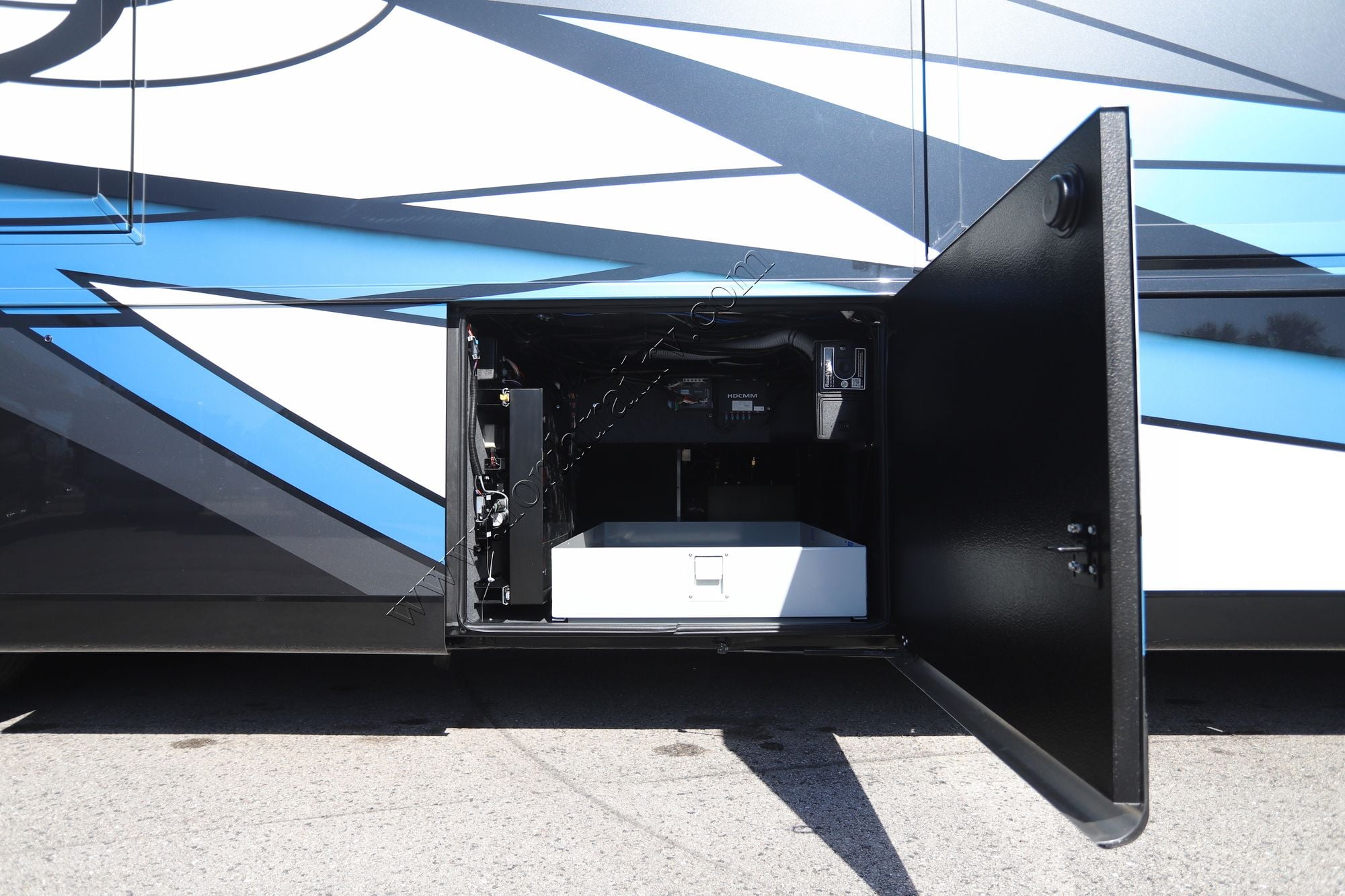 New 2026 Newmar Essex 4569 Class A  For Sale